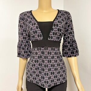 AGB Womens Geometric Print Empire Waist Top Black Purple 3/4 Bell Sleeve Size M
